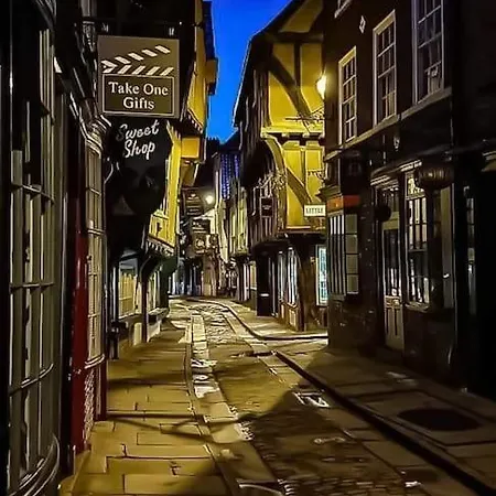 Daire The Old Chapel York